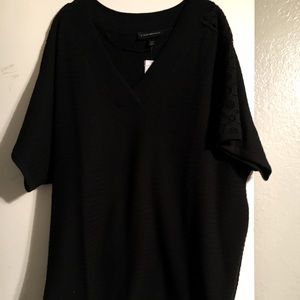 Black short sleeve sweater